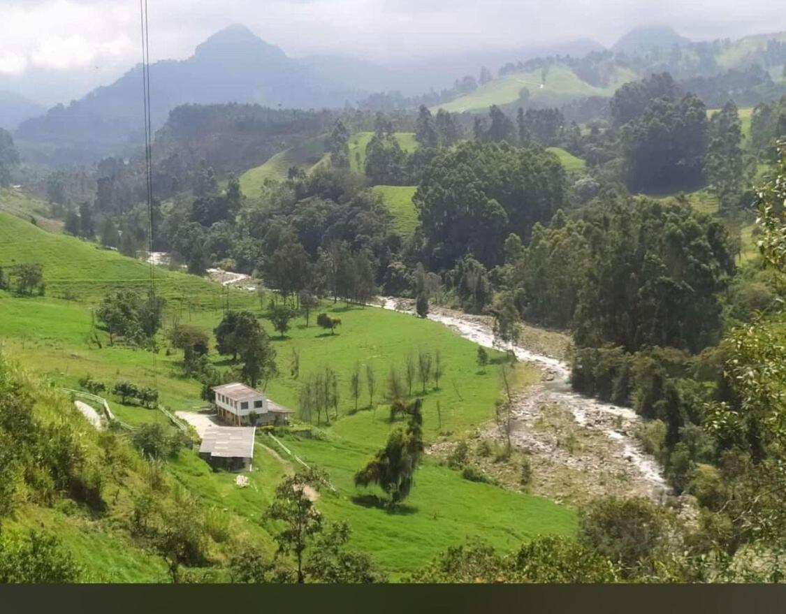 Alojamiento Con Vista Al Rio Y Paisajes Hermosos Villa Manizales Eksteriør bilde